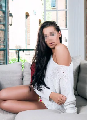 проститутка Ангелина, 23, Нижневартовск